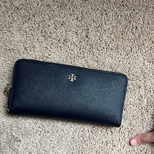 Tory Burch Emerson Wallet - Navy